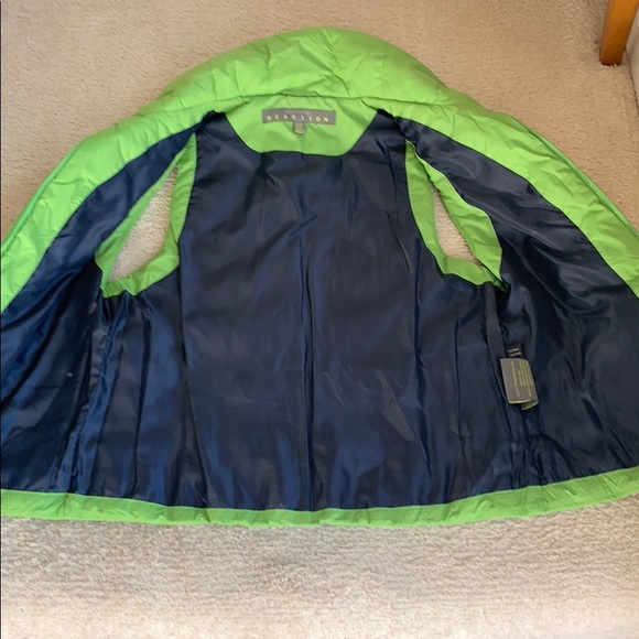 Puffer vest - Picture 2 of 4